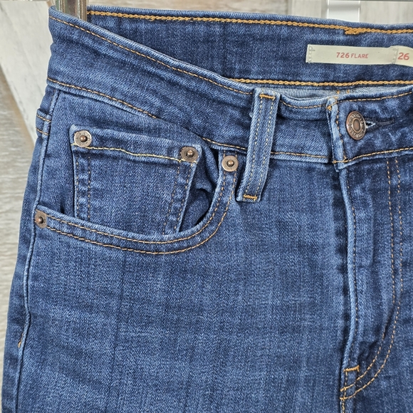 Levi Strauss & Co. Jeans, 726 High-Rise Flare, Dark Denim, Women's, Size W26 L32 - Picture 4 of 13